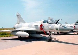 桦甸飞机军事模型